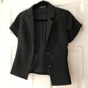Short sleeve black blazer
